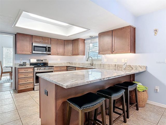 1807 VIRGINIA COURT, Tavares, FL 32778