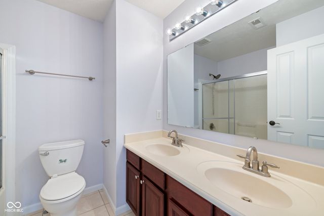 12997 Bartlett Drive, Fishers, IN 46037