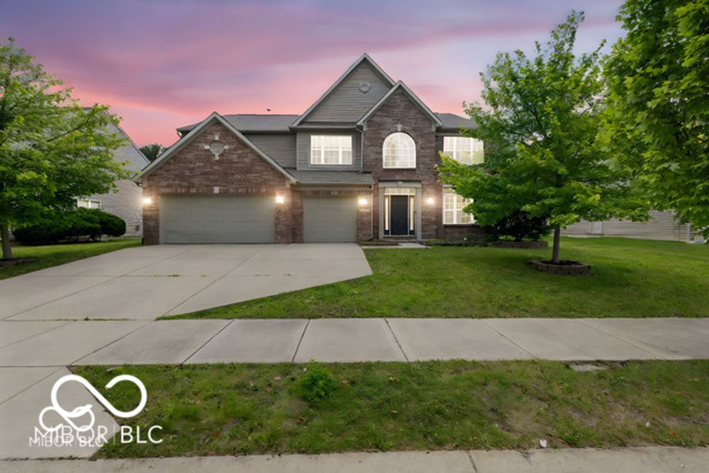 12997 Bartlett Drive, Fishers, IN 46037