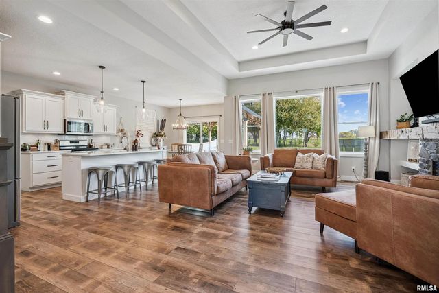 783 SWEET WOOD Lane, Blue Grass, IA 52726