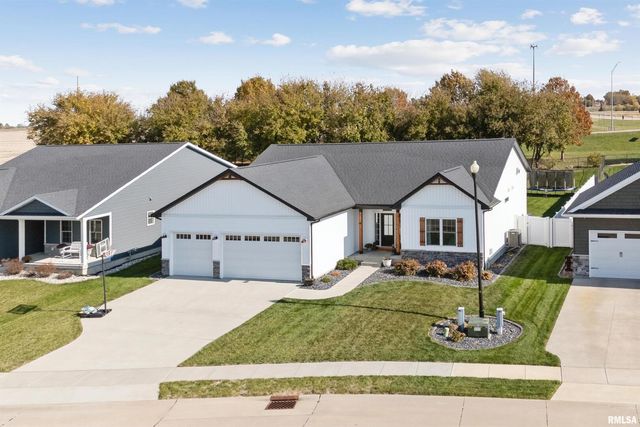783 SWEET WOOD Lane, Blue Grass, IA 52726