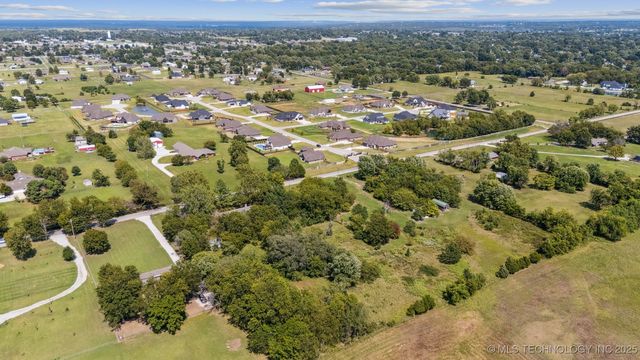 15810 E 106th Street North, Owasso, OK 74055