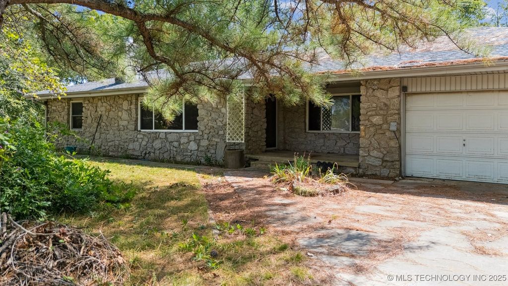 15810 E 106th Street North, Owasso, OK 74055