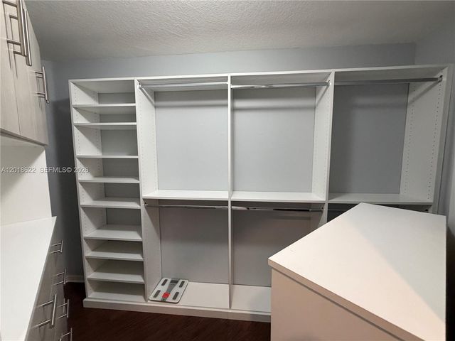 2156 NW 171st Ter 2156, Pembroke Pines, FL 33028