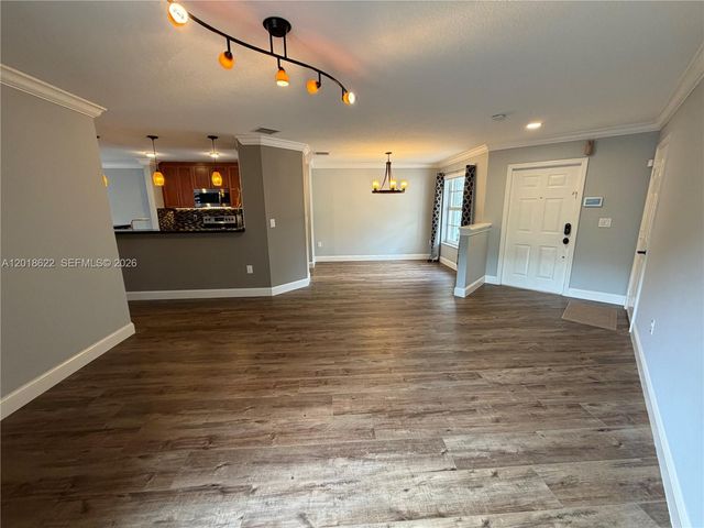 2156 NW 171st Ter 2156, Pembroke Pines, FL 33028