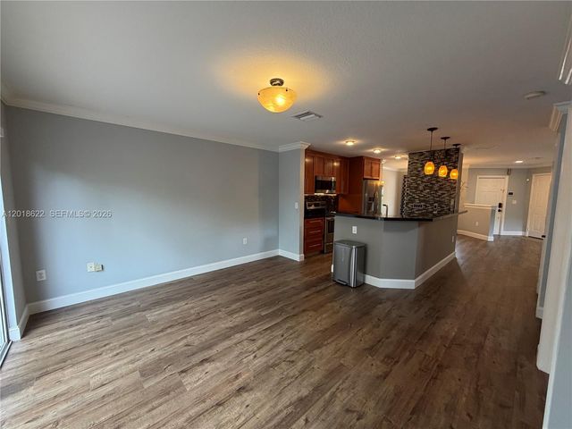 2156 NW 171st Ter 2156, Pembroke Pines, FL 33028