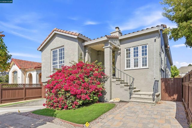 576 57th St., Oakland, CA 94609