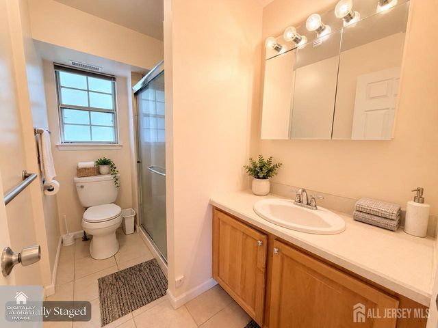 9 Hawaii Court c, Matawan, NJ 07747