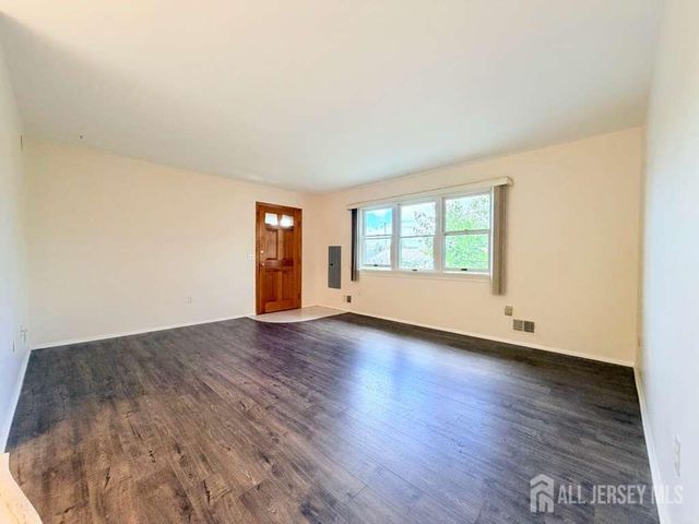 9 Hawaii Court c, Matawan, NJ 07747