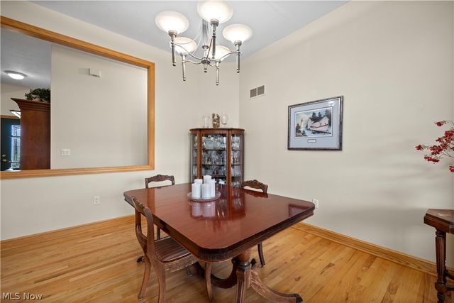 12488 Baumhart Road, Amherst, OH 44001