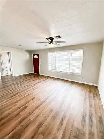 1501 NW 18th, Lawton, OK 73507