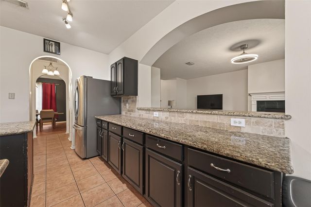 2313 Champion Drive, Pearland, TX 77581