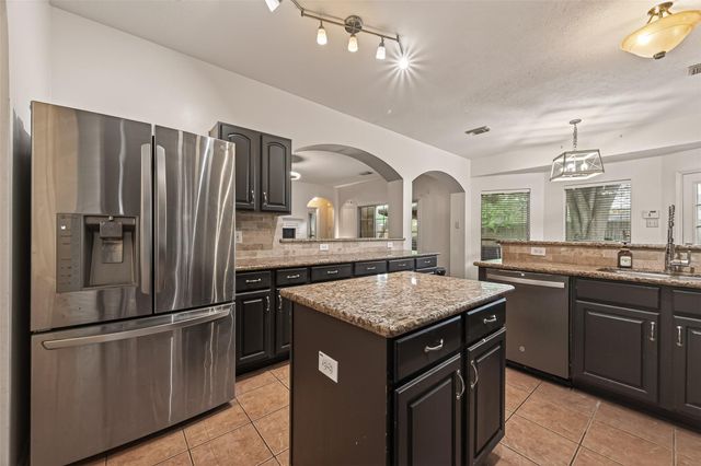 2313 Champion Drive, Pearland, TX 77581
