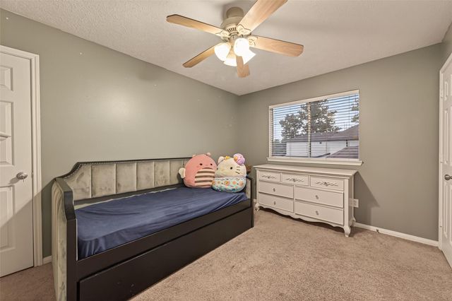 2313 Champion Drive, Pearland, TX 77581