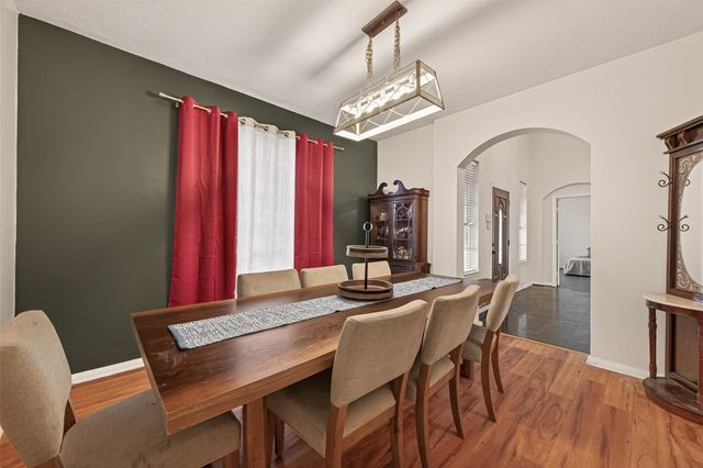 2313 Champion Drive, Pearland, TX 77581