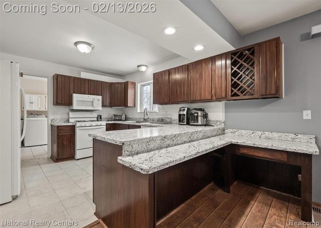 3735 Stanley Road, Lapeer, MI 48446