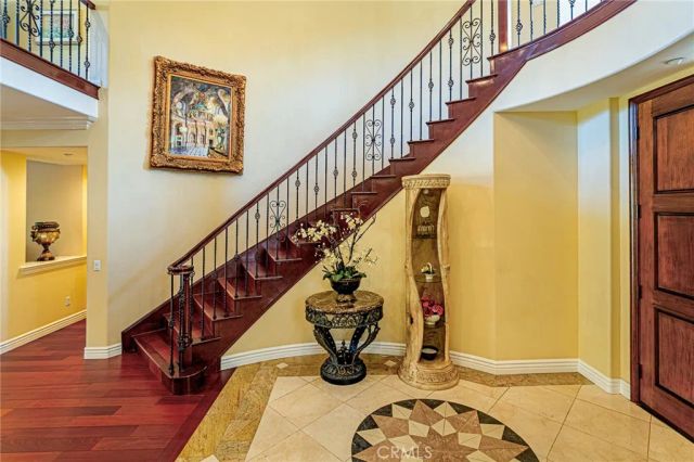 12114 Bellando Court, Granada Hills, CA 91344