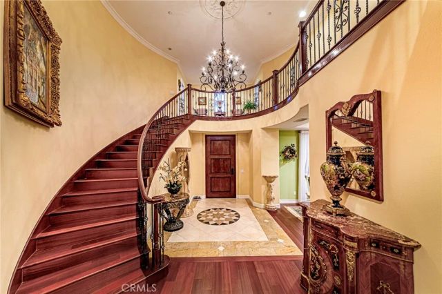 12114 Bellando Court, Granada Hills, CA 91344