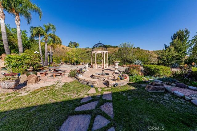 12114 Bellando Court, Granada Hills, CA 91344