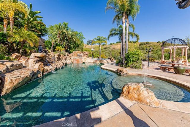 12114 Bellando Court, Granada Hills, CA 91344