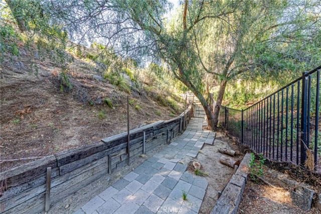 12114 Bellando Court, Granada Hills, CA 91344