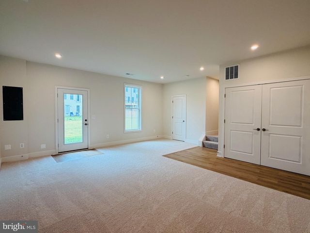 135 HEYFORD DR, Stephenson, VA 22656