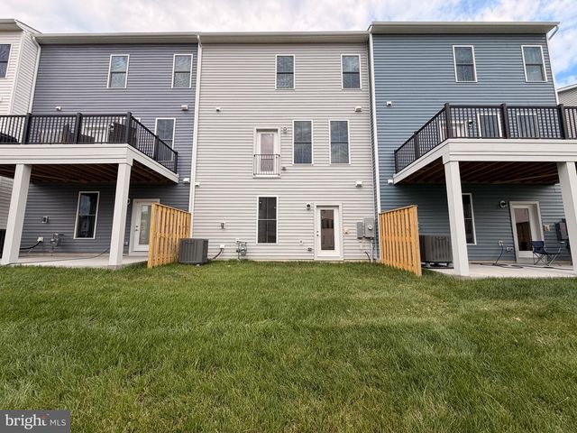 135 HEYFORD DR, Stephenson, VA 22656