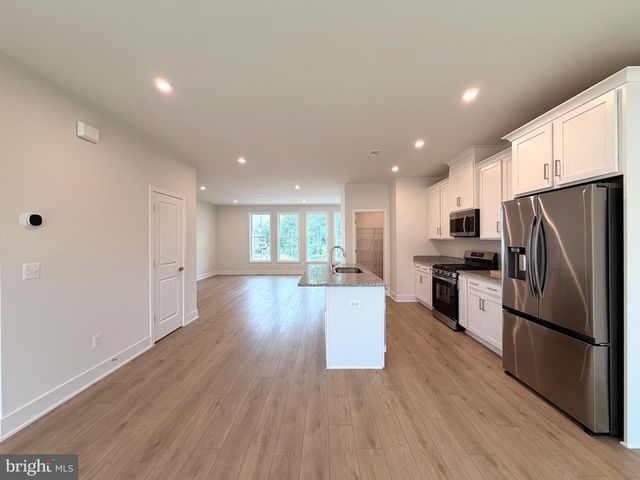 135 HEYFORD DR, Stephenson, VA 22656