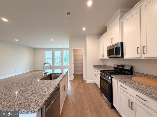 135 HEYFORD DR, Stephenson, VA 22656