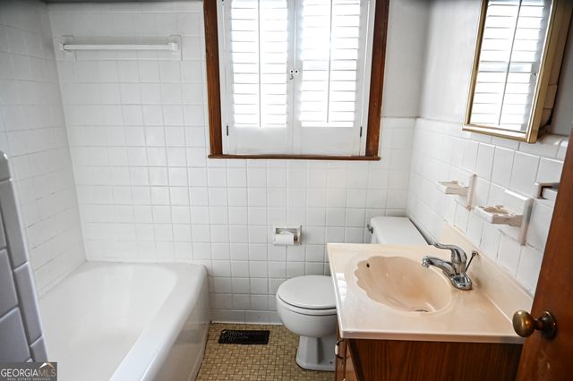 1502 5th Avenue, Albany, GA 31707