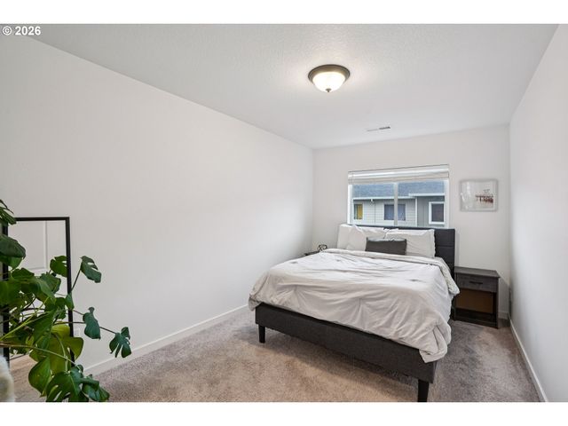 1275 S 28TH Ave, Cornelius, OR 97113