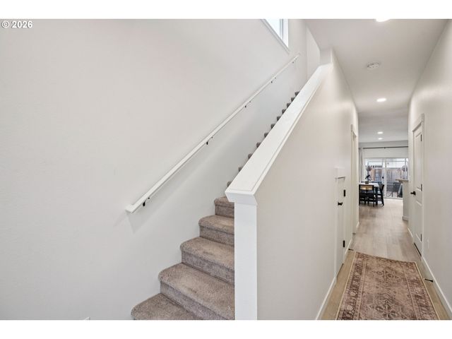 1275 S 28TH Ave, Cornelius, OR 97113