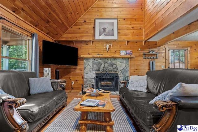 6416 E Old Marion Hwy, Florence, SC 29506