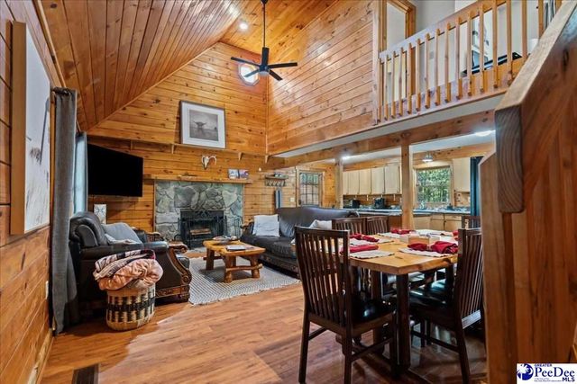 6416 E Old Marion Hwy, Florence, SC 29506