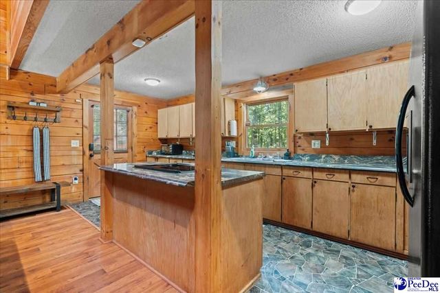 6416 E Old Marion Hwy, Florence, SC 29506