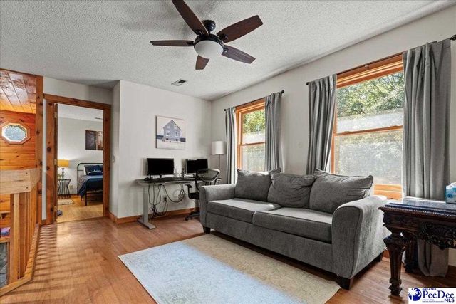 6416 E Old Marion Hwy, Florence, SC 29506