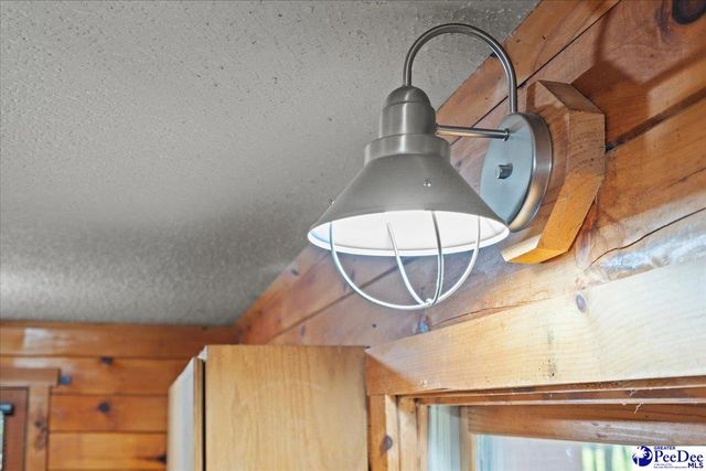 6416 E Old Marion Hwy, Florence, SC 29506