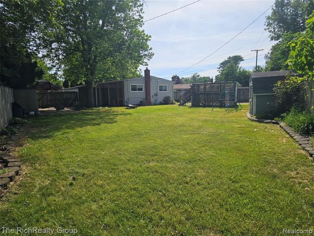 33900 Beechnut Street, Westland, MI 48186