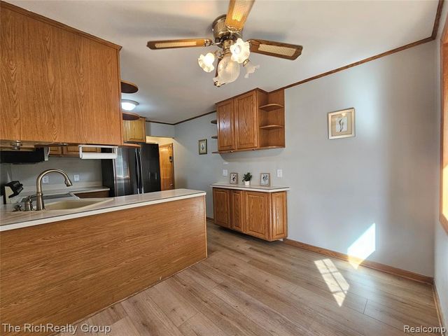 33900 Beechnut Street, Westland, MI 48186