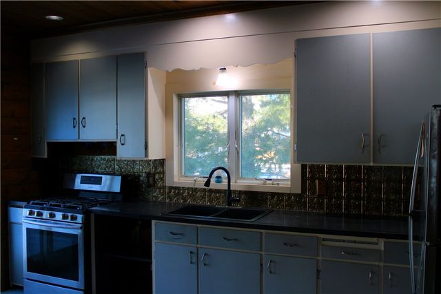 28 Elizabeth Street, Pawtucket, RI 02861