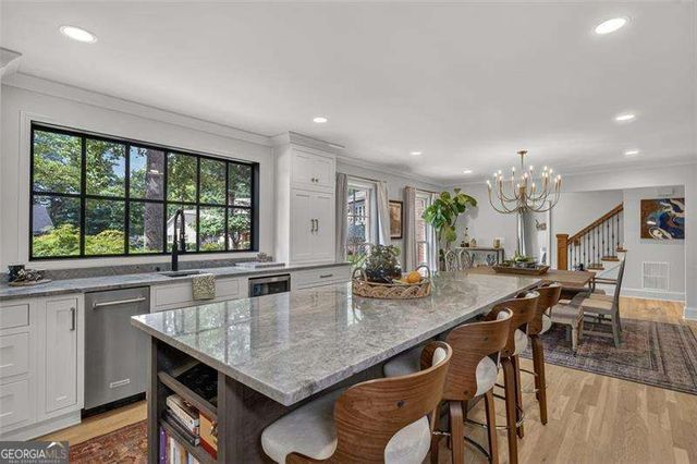 1018 Redfield Lane, Atlanta, GA 30338