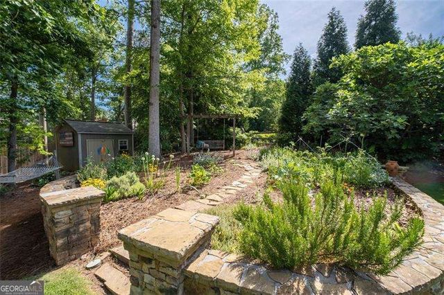 1018 Redfield Lane, Atlanta, GA 30338