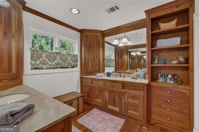 1018 Redfield Lane, Atlanta, GA 30338