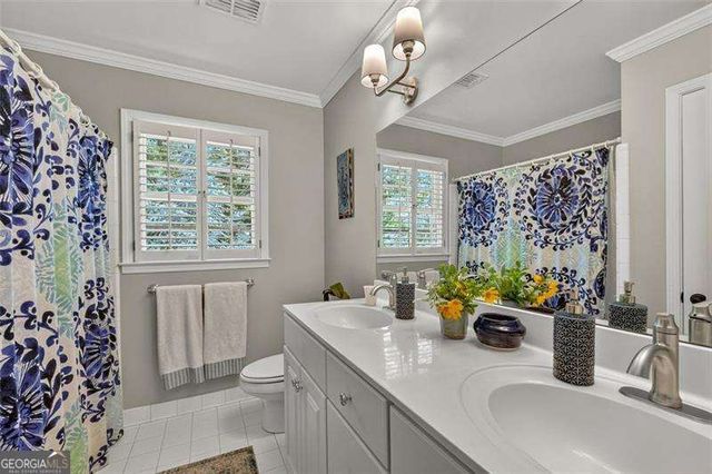 1018 Redfield Lane, Atlanta, GA 30338