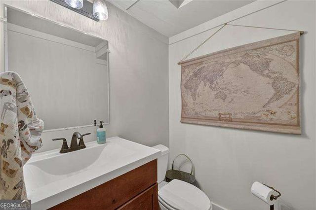 1018 Redfield Lane, Atlanta, GA 30338