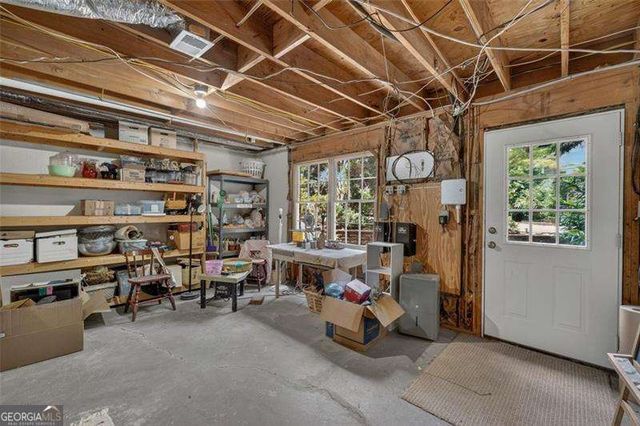 1018 Redfield Lane, Atlanta, GA 30338