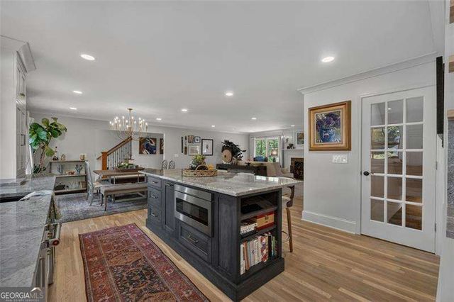 1018 Redfield Lane, Atlanta, GA 30338
