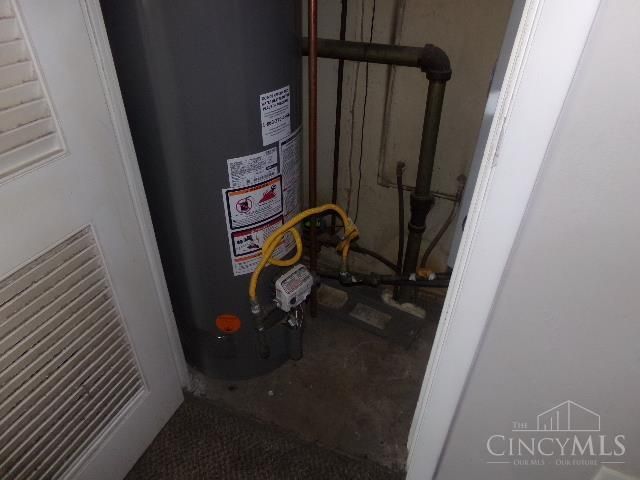 608 Richardson Drive, Middletown, OH 45042