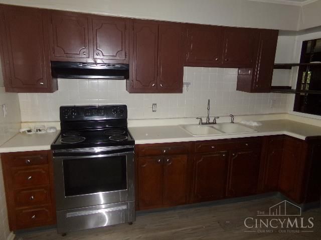 608 Richardson Drive, Middletown, OH 45042