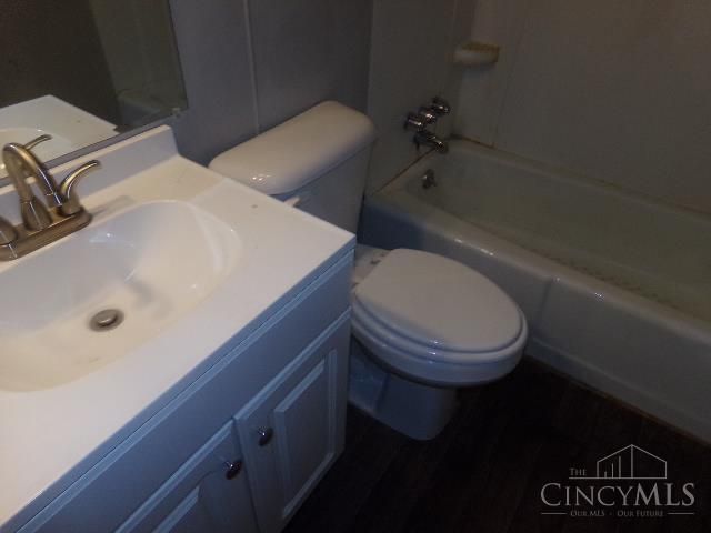 608 Richardson Drive, Middletown, OH 45042